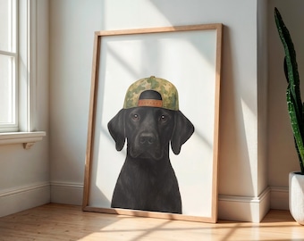 Grafika z psem myśliwskim, czarny labrador w kamuflażowym kapeluszu, dekoracja pokoju dla chłopców, leśna grafika ścienna do pokoju dziecięcego, (pobranie cyfrowe)