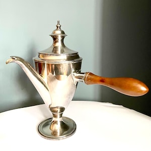 Cioccolatiera - Affascinante portacioccolatini in Sheffield placcato e tornito in legno di bosso dei primi del XIX secolo