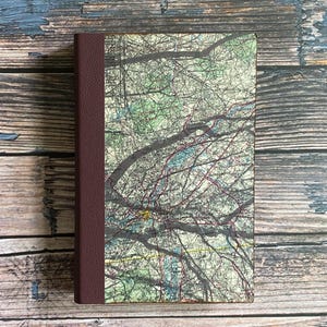 Carnet de voyage écologique, papier recyclé, fait main pour les voyages, oeuvre d'art, avec une photo originale imprimée sur une carte vintage sur la couverture