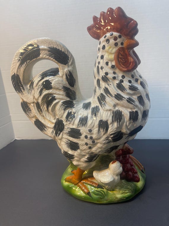Vintage Ceramic Rooster Figurine Farmhouse Kitchen Decor Country Chicken Statue Rustic Cottage Shelf Decor