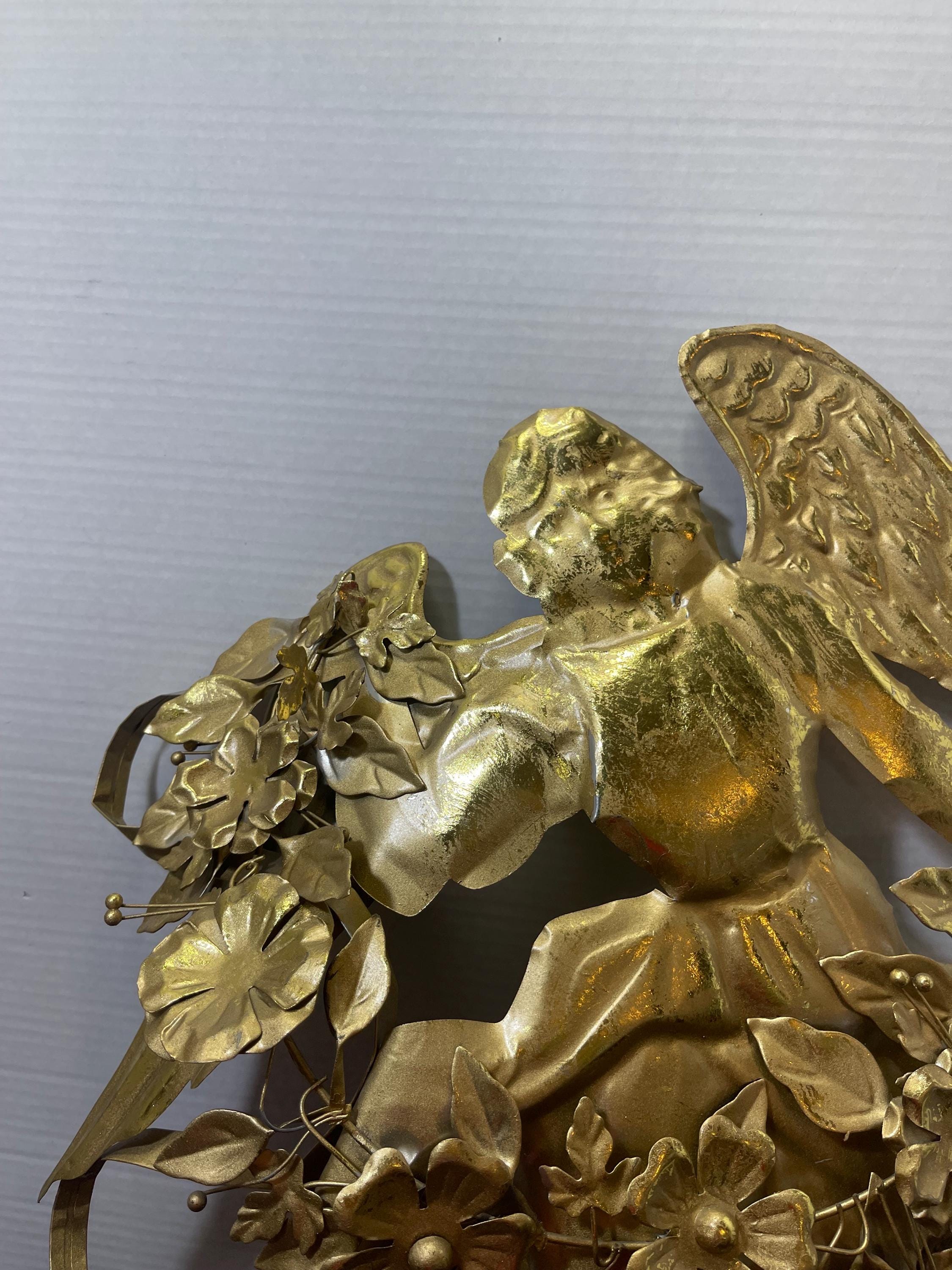 Vintage Style Gold Angel Wall Decor Cherub Floral Metal Wall Hanging