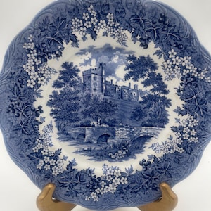 J&G Meakin Haddon Hall Blue Transferware Plate 10 Inch Romantic England Derbyshire English Ironstone