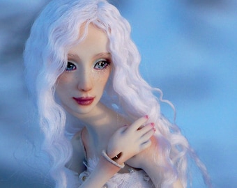 Porcelain ball jointed doll in white dress, 1/6 playscale bjd