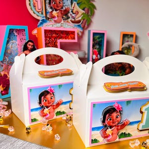 Moana Gable Boxes Pack of 6  or 12, Customized Maui Party Favors, Moana Party Decorations, Beach Theme Party Decor.