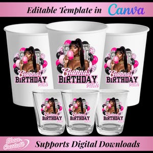 以下が含まれることがあります： 誕生日をテーマにした白い紙コップと透明なショットグラス。デザインは、ピンク、黒、白の風船に囲まれた、ガムの泡を吹いている女性が特徴です。「Gianna's BIRTHDAY bash」というテキストが含まれています。