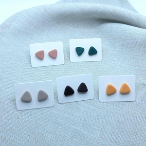 Dreieck Ohrstecker | Ohrstecker | Polymer | Ohrring | bunt | Schmuck | Minimalistisch | allergikerfreundlich | leicht