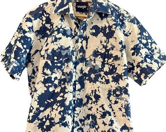 Camisa de trabalho masculina Wrangler Cowboy Cut® Firm Finish, tamanho médio.