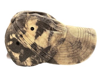 Chapéu de algodão branqueado à mão em tons de creme e cinza