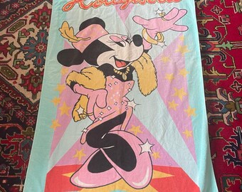 Disney Minnie Hollywood Minnie Mouse Vintage Graphic Beach Towel
