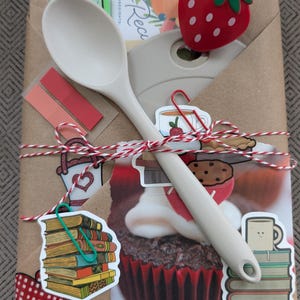 Foodie-Blind Date with a Book-Cooking-Romance-Unique-New Book-Bookish Gifts-Book Lover-Food Theme-Cute Gift-Personal Recipes, lots of extras