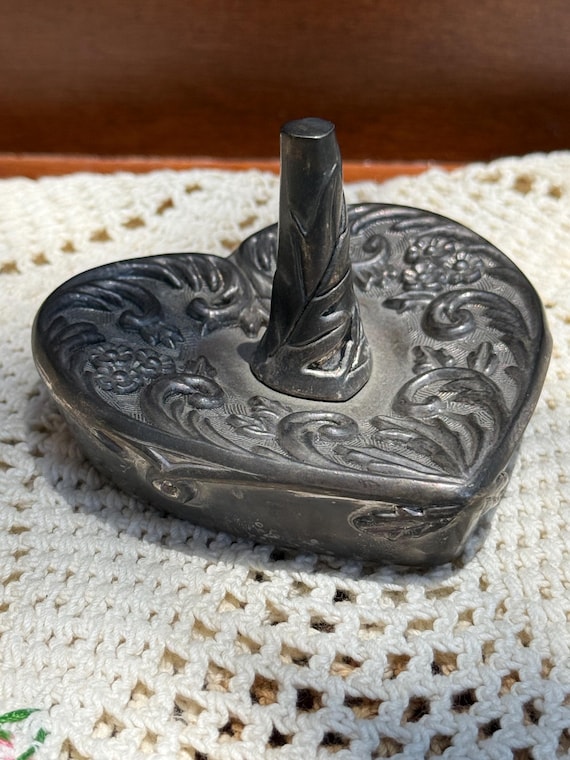 Godinger Silver Plated Heart Ring Holder
