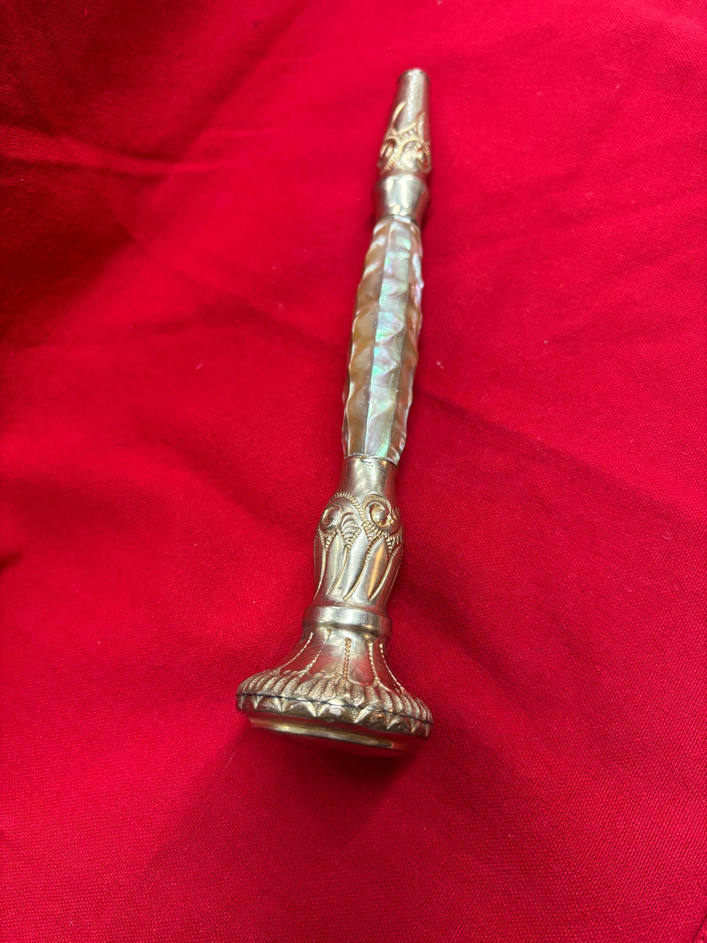 Victorian Gold Plated Mother of Pearl Parasol Handle