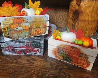 Caja de regalo decorativa con decoupage