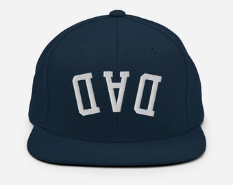 Papa Upside-Down-Hut - Bestickter Papa Hut, invertierter Text Snapback Cap - Geschenk für Vater