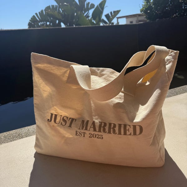 Bolso de playa/bolsa de lona/bolso de compras/hecho a mano/vacacional/reutilizable/despedida de soltera/fiesta de soltera personalizado con bordado "Recién Casados"