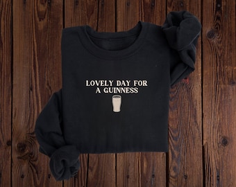 Gesticktes reizender Tag für ein Guinness-Design-Sweatshirt