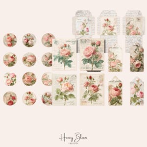 以下が含まれることがあります： バラが描かれたヴィンテージスタイルの紙のエフェメラのコレクション。セットには、丸いステッカー、ポストカード、タグ、封筒が含まれます。デザインは、緑の葉とアンティークのスクリプトの詳細を備えたピンクのバラを特徴としています。「Honey Bloom Creatives」のロゴが下にあります。