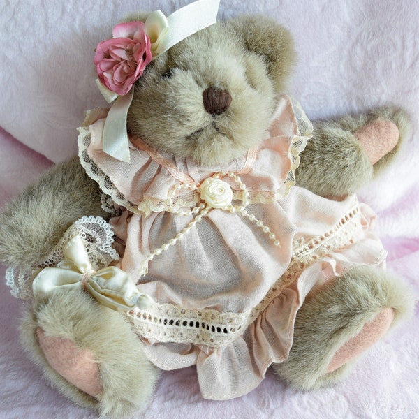 RUSS BERRIE Teddy BEAR Chantilly Parasol Umbrella Pink Rose Lace Dress Trim Hair Bow Plush Stuffed Animal Play Baby Toy Nos Girl Ribbon Nos
