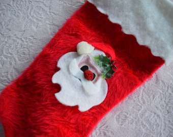 Vintage SANTA CLAUS Face STOCKING Christmas Red Fur Fabric Plastic Holly Berry White Scallop Trim St Nick Fireplace Hanger Appliqued Plush