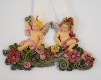 VICTORIAN CHRISTMAS Tree ORNAMENT Angel Cherub Fruit Pink Satin Hanger Ribbon Glitter Rose Floral Flower Winged Fairy Sparkle Valentine Day