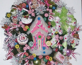 Raz Ornament GINGERBREAD MAN WREATH Pink House Faux Candies Cinnamon Candy Bakery Fake Cupcake Cookie Candyland Sugar Plum Snowflake Men