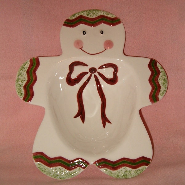 RESERVED FOR TERESA Gingerbread Man Boy Ceramic Dish Potpourri Bowl with Red Green Bow Raised 3d relief design