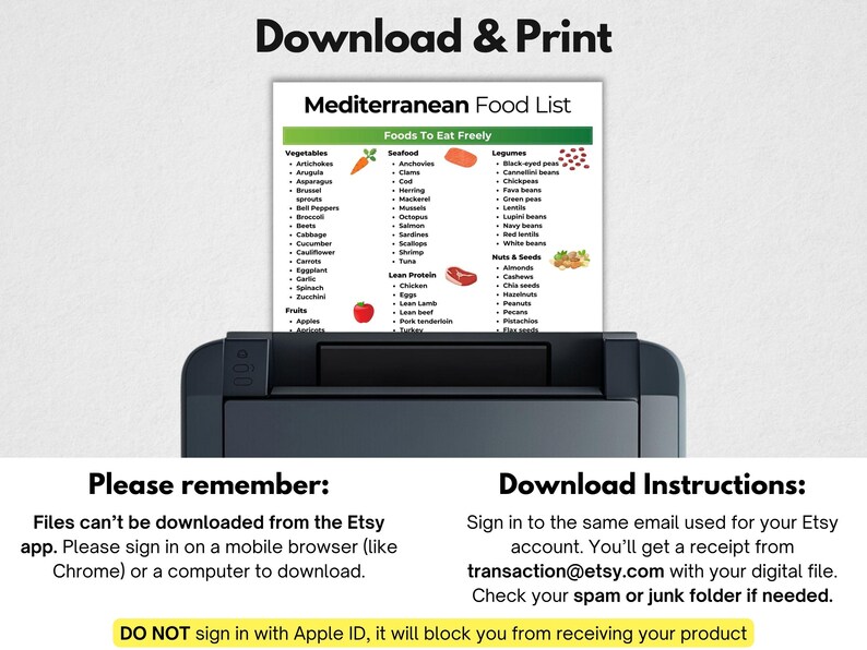 Op de afbeelding: Een afgedrukte "Mediterranean Food List" met categorie&euml;n zoals groenten, zeevruchten, peulvruchten en noten. Het document wordt afgedrukt vanaf een zwarte printer. De tekst "Download & Print" staat bovenaan.