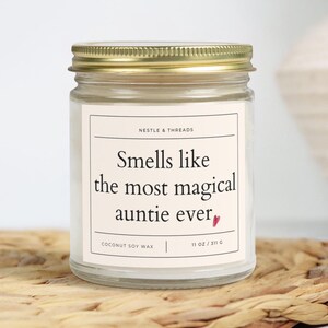 Smells Like the Most Magical Auntie Ever Candle | Funny New Aunt Gift | Pregnancy Announcement Candle | Gift from Niece or Nephew, Reveal