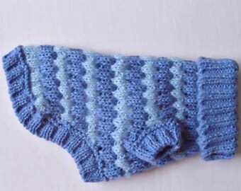 Dog sweater XS size hand knit. Dogs less than 5 lbs. Chihuahua, Yorkie, Toy Poodle. Bubble knit 2 shades of  Blue color.  Ready to ship.