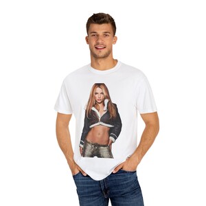 Britney Spears Fan T-Shirt, Unisex Music Tee, Pop Icon Apparel, 90s Nostalgia Shirt, Cool Graphic Tee, Vintage Celebrity Top