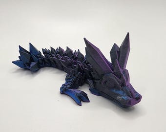 Articulated Crystal Dragon Hatchling – Color-Shift PLA Fidget Toy