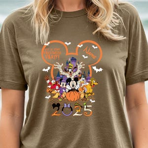 Benutzerdefinierte Disney Halloween 2025 Shirts, Disney Halloween Shirts, Disney Halloween Familienhemden, benutzerdefinierte Familie Disney-t-shirt, Halloween Disney
