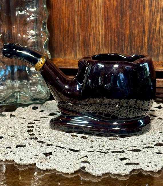 tobacco pipe ashtray HAUSER Smoking ceramic black shiny 2 rest making it suitable for gatherings Vintage BP Imports Ceramic Pipe