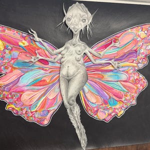 Creatura fatata surreale con ali psichedeliche / Stampa artistica fantasy