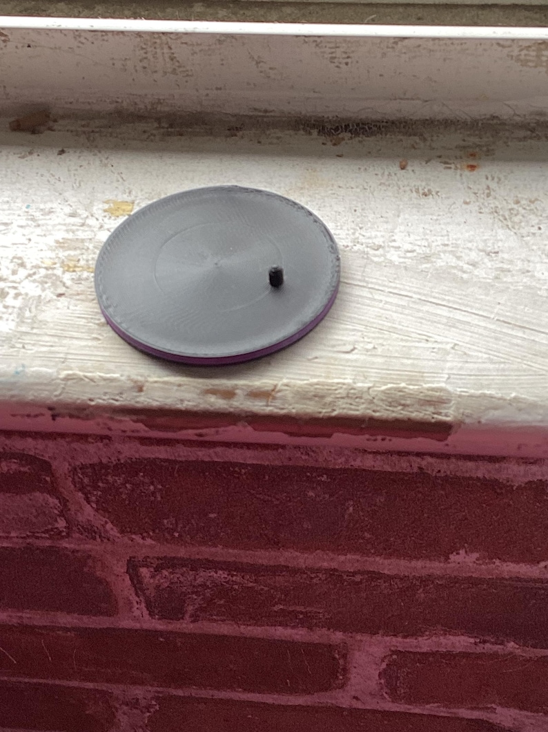 Funko pop figure replacement stand image 1