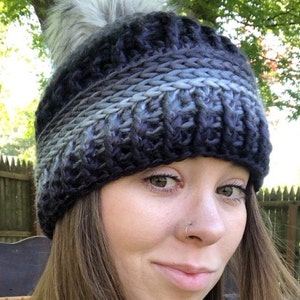 Crochet Black and Gray Pom Hat,Unisex Beanie,Crochet Striped Hat,Ski Hat,Pom Pom Hat