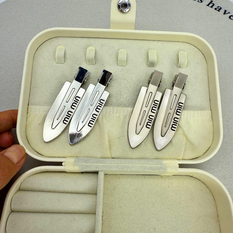 Y2K silvermetallhårspänneset, Cybercore-hårspänne med näbb, Acubi estetiska håraccessoarer, minimalistisk luggspänne, trendig present till henne bild 6
