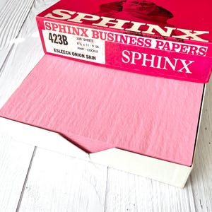 Papier vintage avec pelure d&#39;oignon rose - Sphinx Esleeck, taille lettre 8,5&quot; par 11&quot;