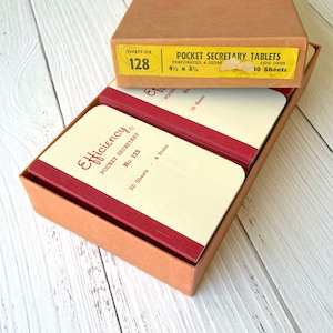 Cahier de poche secrétaire vintage