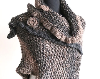 PDF Pattern - MORION BEAUTY - Ruffled Knitted Shawl with Flower Brooch