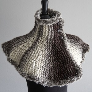 Knitted Capelet Cowl: Faux Fur Trim, Dark Chocolate & Cream