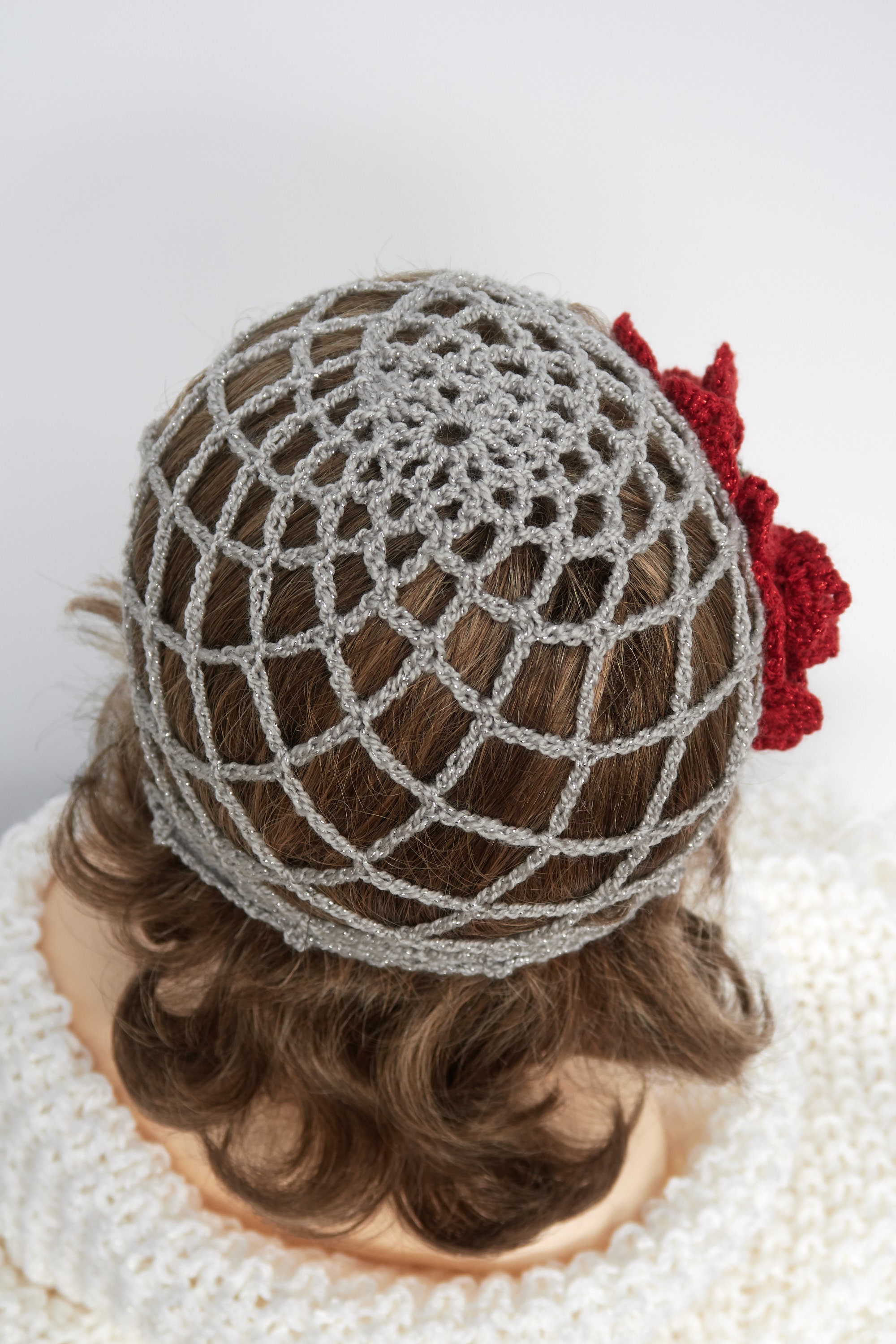 Crocheted Silver Mesh Flapper Hat Net Skull Cap With Red