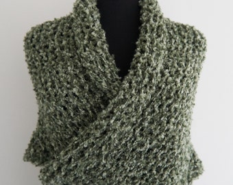 Claire&#39;s Shawl, THE ORIGINAL Outlander Shawl (Green Version) by Tanya Babkin