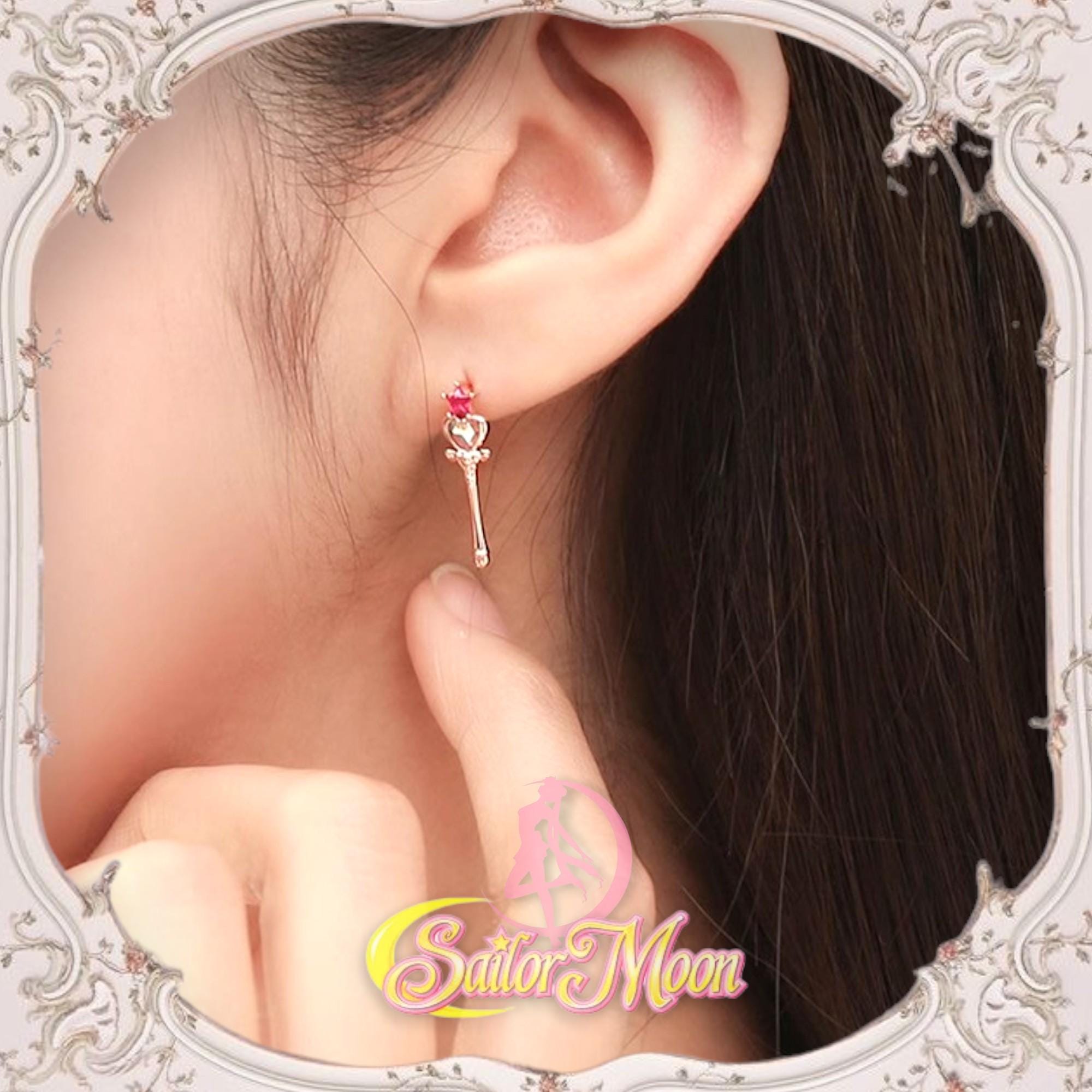 【新品】アナスイSailor Moonイヤリング＊アクセサリー＊earrings 劇場版「美少女戦士セーラームーンEternal」×ANNA SUIちびムーン