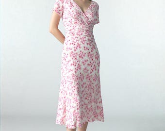 トロピカルフローラルマキシドレス：ハワイアンアイランドスタイル