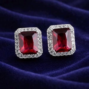 Preciosos pendientes de rubí talla esmeralda: Pendientes de plata de ley 925 con piedras de colores.