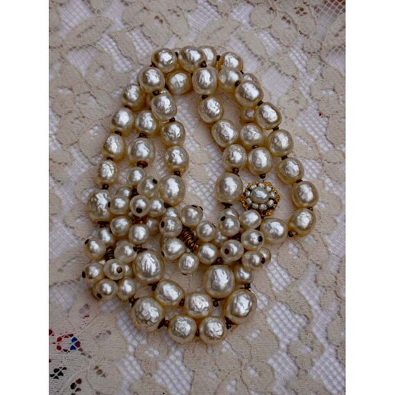 Miriam Haskell Faux Baroque Pearl necklace - image 8