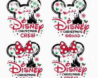 Puede incluir: Cuatro diseños navideños de Disney con orejas de Mickey Mouse, lazos y las palabras "Christmas Crew" y "Christmas Squad". Los diseños incluyen copos de nieve, bastones de caramelo y una silueta de castillo.