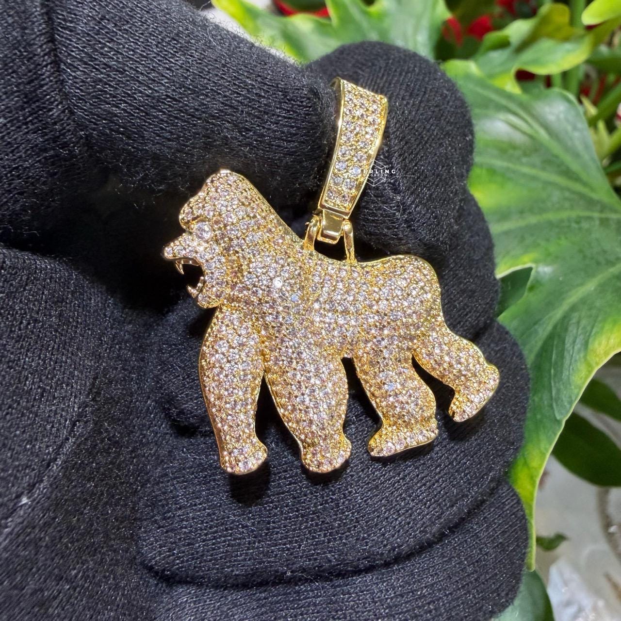14K Gold Plated Gorilla Ape Iced Out Pendant CZ Hip Hop Bling Animal Gold Iced Out Ape Necklace Streetwear Jewelry + AntiTarnish Rope Chain