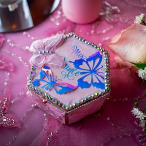 Quinceanera Jewelry box (Hand made)